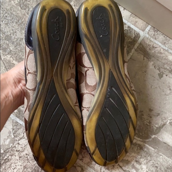 Coach//signature flats - Picture 4 of 7